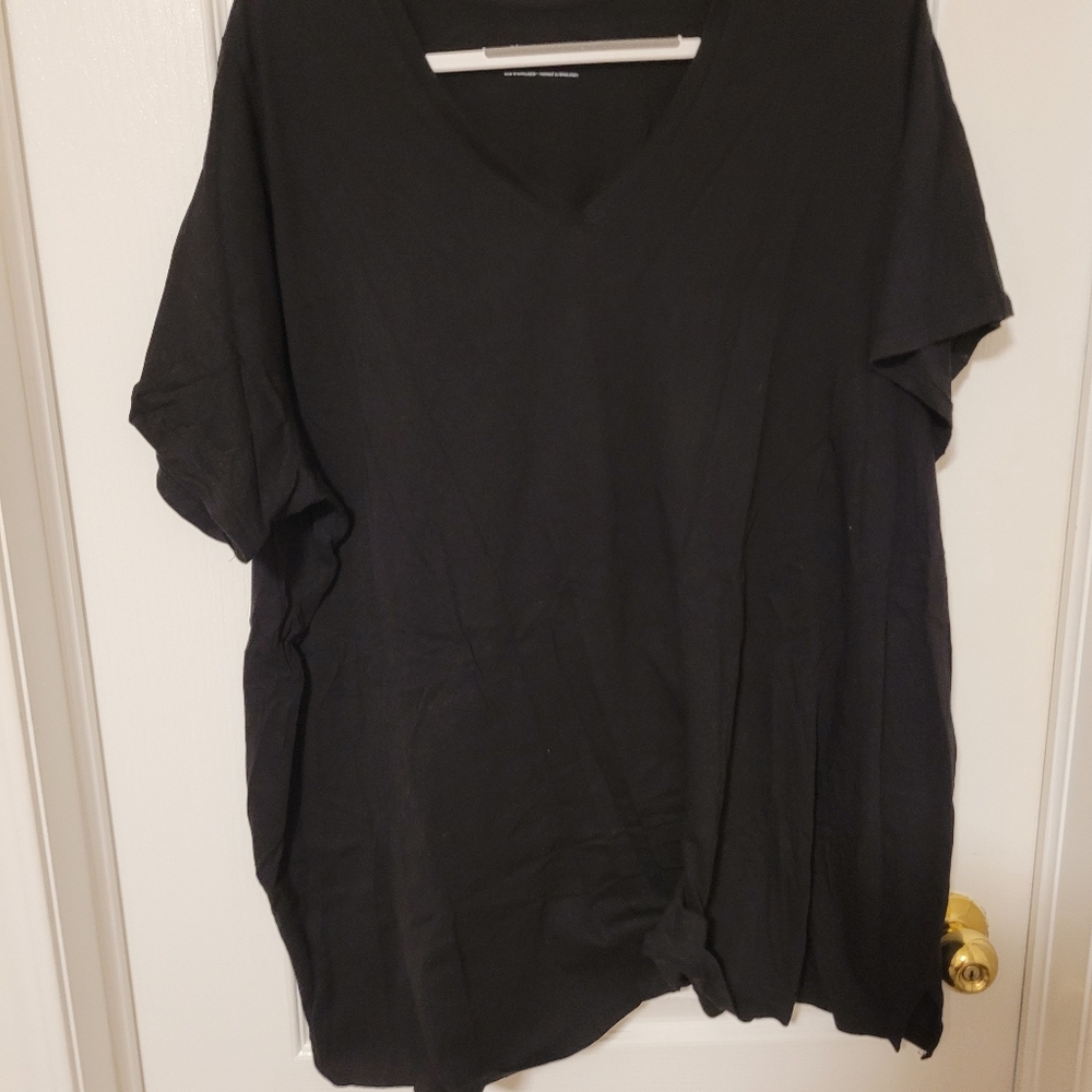 (4X) Black T-shirt
